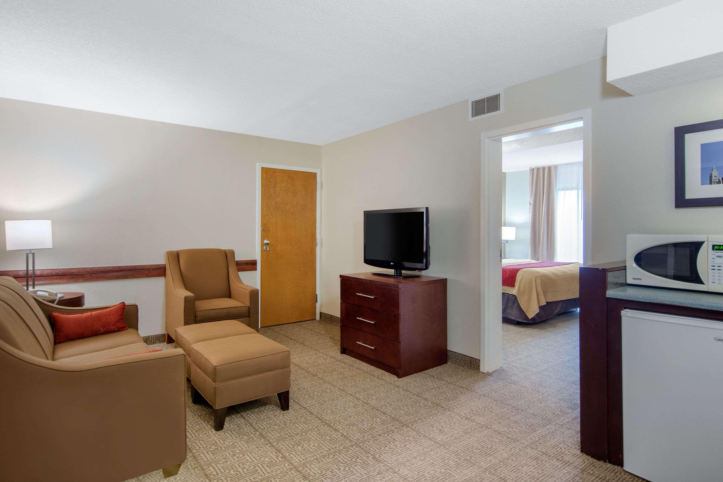 Comfort Inn Chester - Richmond South Eksteriør billede