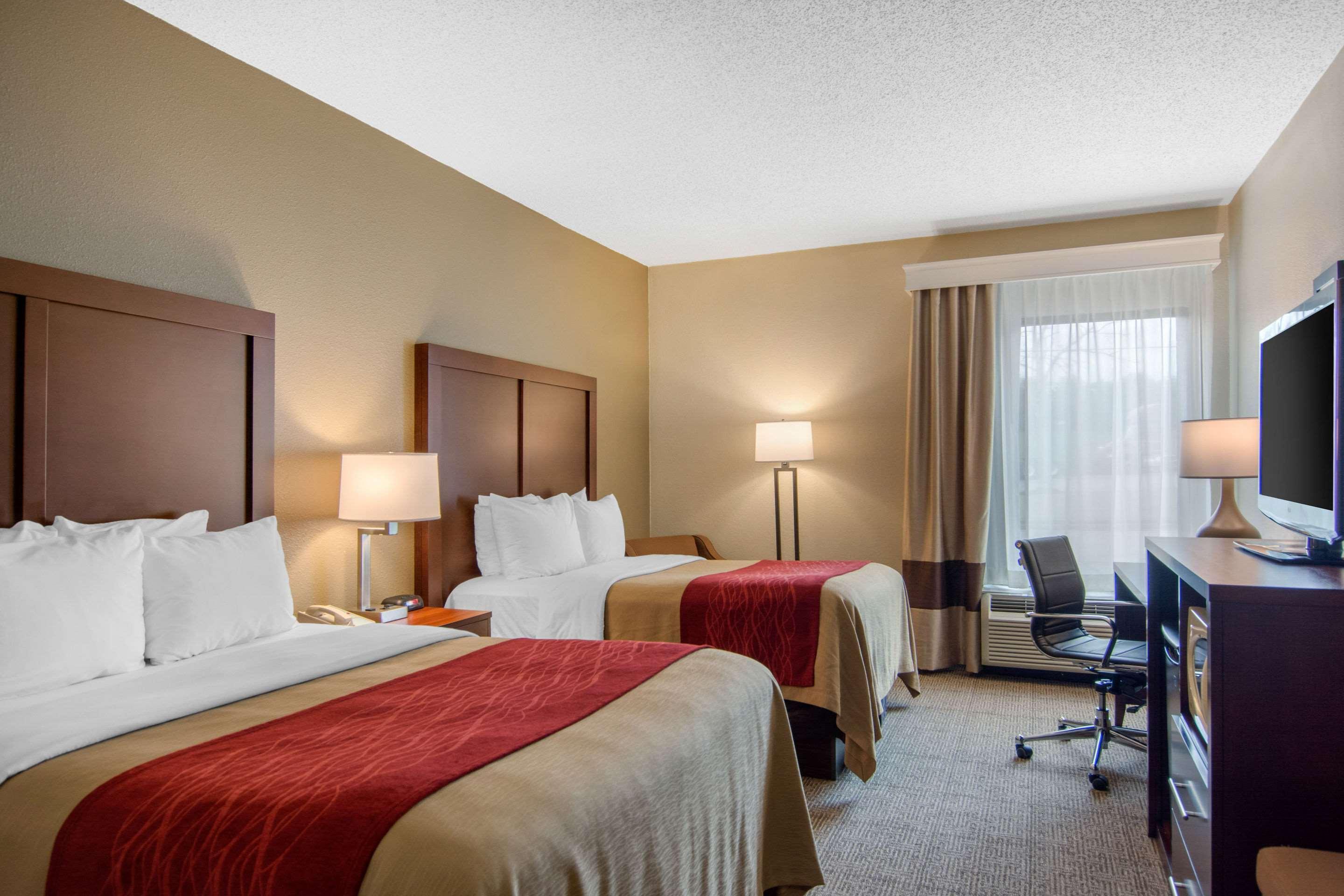 Comfort Inn Chester - Richmond South Eksteriør billede