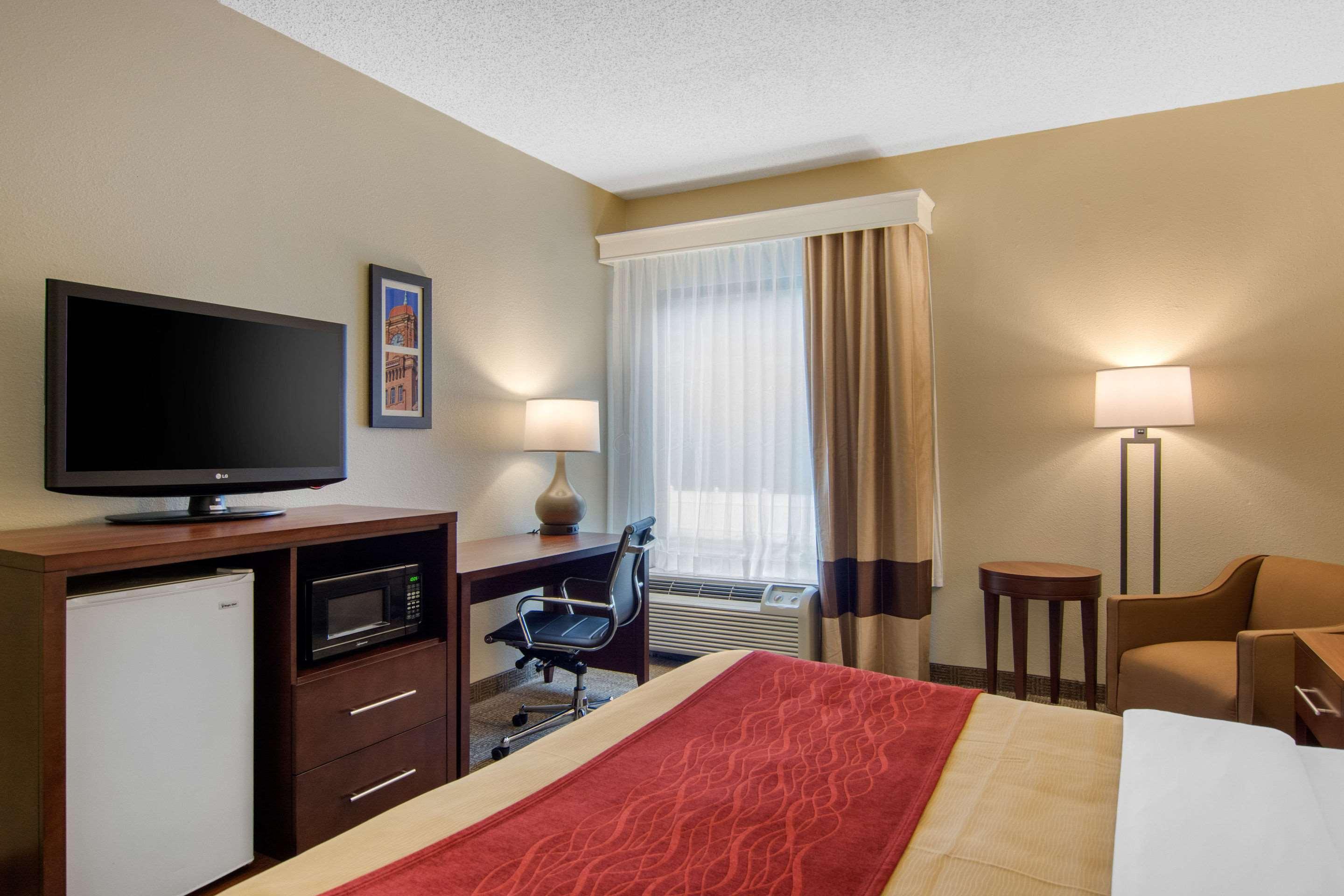 Comfort Inn Chester - Richmond South Eksteriør billede