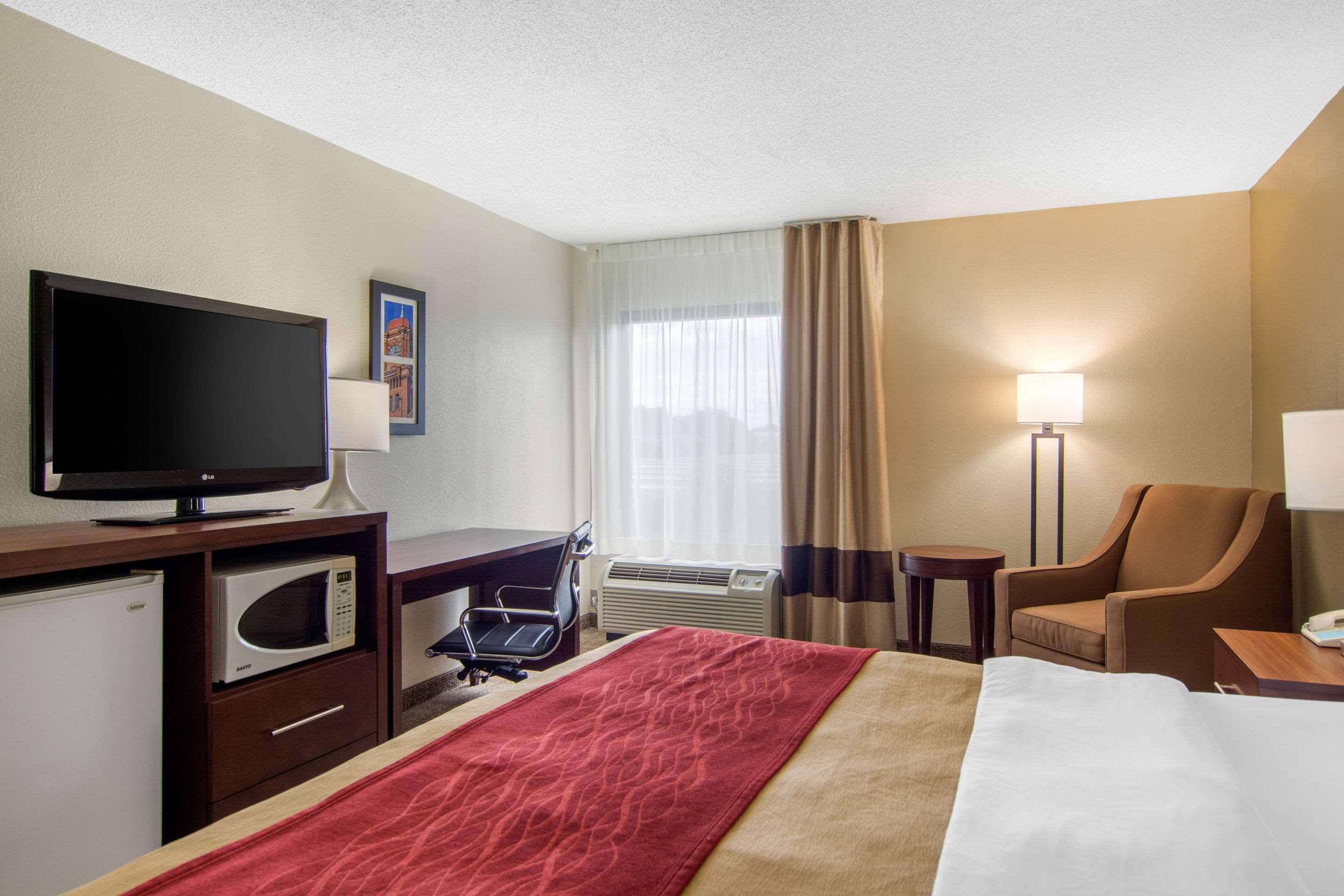 Comfort Inn Chester - Richmond South Eksteriør billede