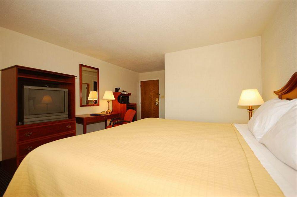 Comfort Inn Chester - Richmond South Eksteriør billede